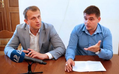 Фракция Украинской Морской партии обсудила социальные вопросы жизни города Фракция Украинской Морской партии обсудила социальные вопросы жизни города