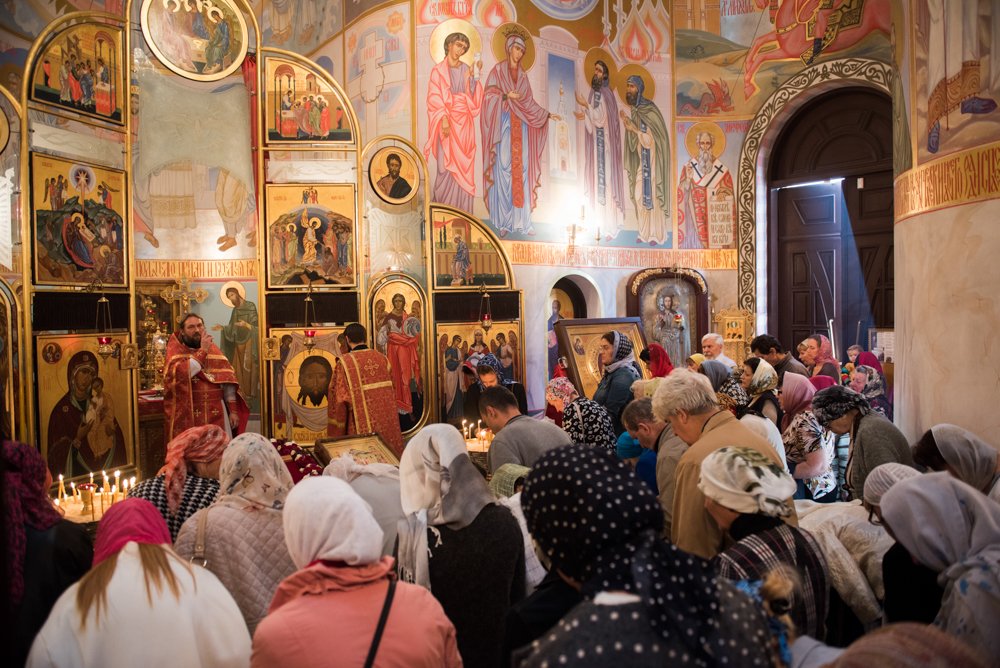 Воздвижение Креста Господня в 2017-ом году: какого числа, приметы, что нельзя делать Воздвижение Креста Господня в 2017-ом году: какого числа, приметы, что нельзя делать