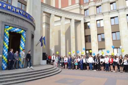 В Одесской Юракадемии и МГУ прошел День знаний и торжественное посвящение в студенты В Одесской Юракадемии и МГУ прошел День знаний и торжественное посвящение в студенты