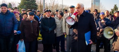 Одесские народные депутаты вошли в ТОП по количеству направленных запросов в министерства и ведомства