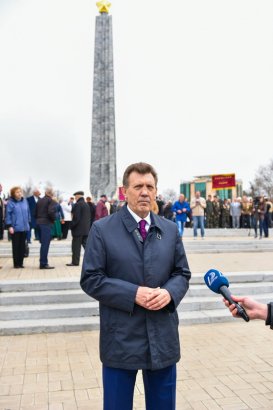 �����-����� ������ ��������� 74-� ��������� �� ��� ������������