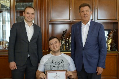 Сергей Кивалов встретился с участником &laquo;Лиги смеха&raquo;, выпускником Одесской Юракадемии Юрием Степанцом