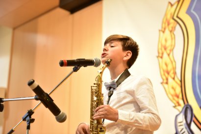 ������������� ����� �������� ������� ������ �������� ����������� �� ��� ������ �����