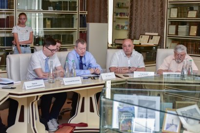 «  :   » —      - 