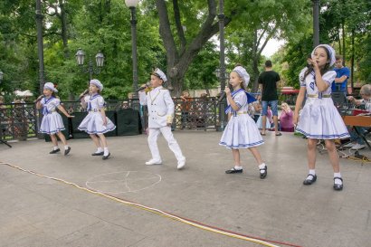 Стали известны финалисты вокального конкурса «Песни у моря» Стали известны финалисты вокального конкурса «Песни у моря»