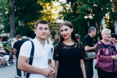 Субботний вечер как праздник – в Городском саду продолжаются летние концерты Субботний вечер как праздник – в Городском саду продолжаются летние концерты
