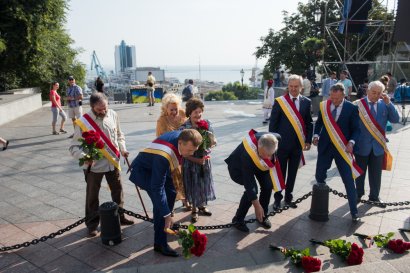 В День города почтили память отцов-основателей Одессы
