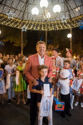 В День рождения города прошел финал конкурса «Пою о тебе я, Одесса моя» В День рождения города прошел финал конкурса «Пою о тебе я, Одесса моя»