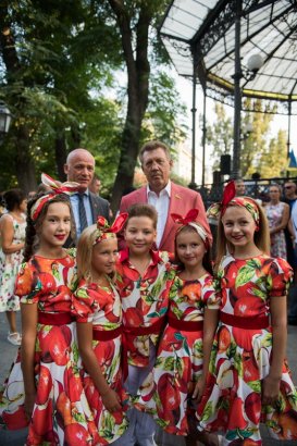 В День рождения города прошел финал конкурса «Пою о тебе я, Одесса моя» В День рождения города прошел финал конкурса «Пою о тебе я, Одесса моя»