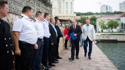 Катер в подарок! Одесский лицей морского транспорта получил подарок от Юракадемии Катер в подарок! Одесский лицей морского транспорта получил подарок от Юракадемии