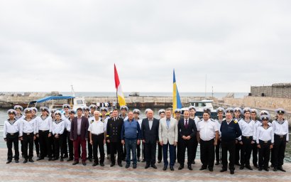 Катер в подарок! Одесский лицей морского транспорта получил подарок от Юракадемии Катер в подарок! Одесский лицей морского транспорта получил подарок от Юракадемии