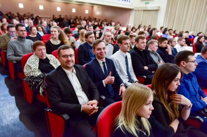 �������� ���������� �������� 21-����� � �������� ������������