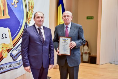 �������� ���������� �������� 21-����� � �������� ������������