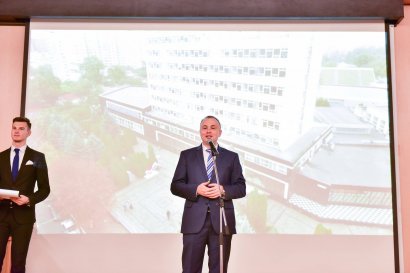 �������� ���������� �������� 21-����� � �������� ������������