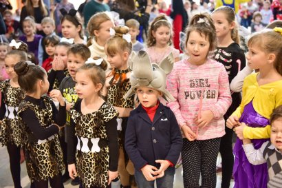 В преддверии Нового года в Одесской Юракадемии прошел утренник для более тысячи детей сотрудников вуза