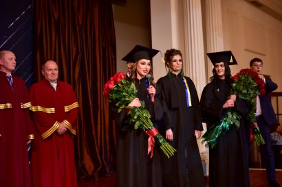 Более тысячи выпускников Одесской Юракадемии получили дипломы магистров Более тысячи выпускников Одесской Юракадемии получили дипломы магистров