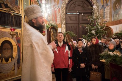 В праздник Богоявления одесситы посещали храмы и совершали омовение в крещенской воде