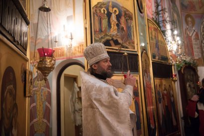 В праздник Богоявления одесситы посещали храмы и совершали омовение в крещенской воде