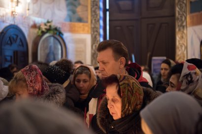 В праздник Богоявления одесситы посещали храмы и совершали омовение в крещенской воде