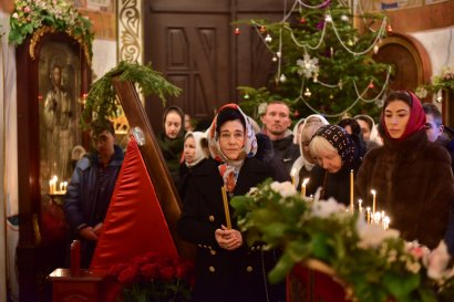 В праздник Богоявления одесситы посещали храмы и совершали омовение в крещенской воде