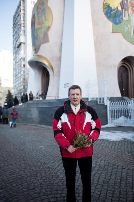 В праздник Богоявления одесситы посещали храмы и совершали омовение в крещенской воде