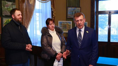 Народные депутаты встретились с членами обкома профсоюза работников образования, переселенцами и многодетными семьями Народные депутаты встретились с членами обкома профсоюза работников образования, переселенцами и многодетными семьями