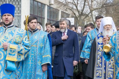 В Измаиле прошел Крестный ход в память Федоровской иконы Божьей Матери В Измаиле прошел Крестный ход в память Федоровской иконы Божьей Матери