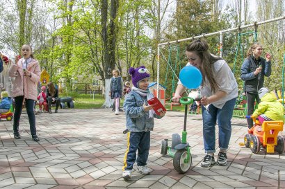 Студенты Юракадемии посетили детские дома Одессы и Одесской области