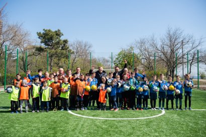 В одесском парке «Юность» открыли новое футбольное поле