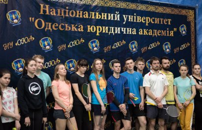 В Одессе проходит первенство вузов по бадминтону