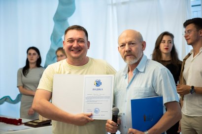 Сергей Кивалов поздравил работников СМИ с профессиональным праздником Сергей Кивалов поздравил работников СМИ с профессиональным праздником