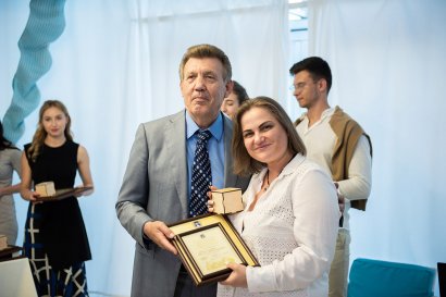 Сергей Кивалов поздравил работников СМИ с профессиональным праздником Сергей Кивалов поздравил работников СМИ с профессиональным праздником