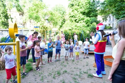 В одесские дворы заглянул детский праздник В одесские дворы заглянул детский праздник