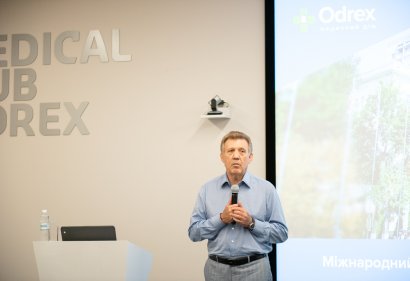 Сергей Кивалов поздравил коллектив "Odrex" с профессиональным праздником