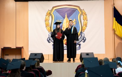 Выпускникам Национального университета «Одесская юридическая академия» вручили дипломы магистров Выпускникам Национального университета «Одесская юридическая академия» вручили дипломы магистров