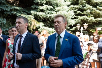 Выпускникам Национального университета «Одесская юридическая академия» вручили дипломы магистров Выпускникам Национального университета «Одесская юридическая академия» вручили дипломы магистров