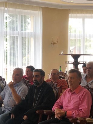 Встреча с народным депутатом: Армянская диаспора поддерживает Сергея Кивалова на выборах Встреча с народным депутатом: Армянская диаспора поддерживает Сергея Кивалова на выборах