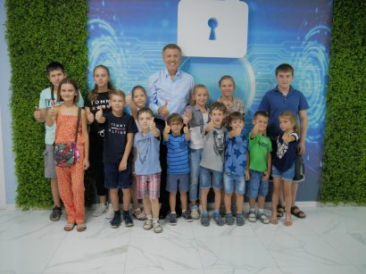 Знания, доступные всем: бесплатные компьютерные курсы для одесситов всех возрастов в рамках социального проекта Сергея Кивалова Знания, доступные всем: бесплатные компьютерные курсы для одесситов всех возрастов в рамках социального проекта Сергея Кивалова