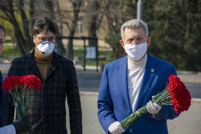 Накануне 76-й годовщины Дня освобождения Одессы депутаты Украинской морской партии Сергея Кивалова чествовали воинов-освободителей